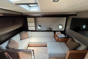 Azimut 62S-2285